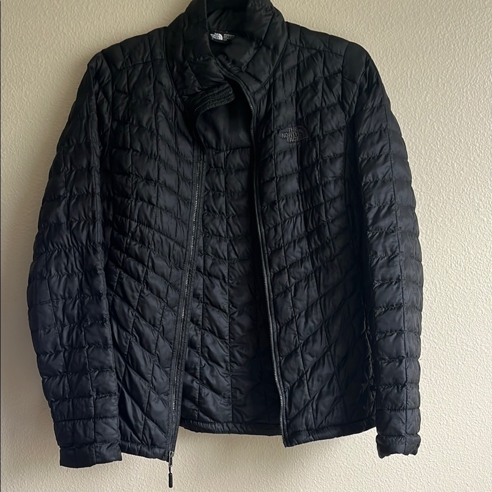 The North Face Women’s Thermoball Quilted Jacket, Small